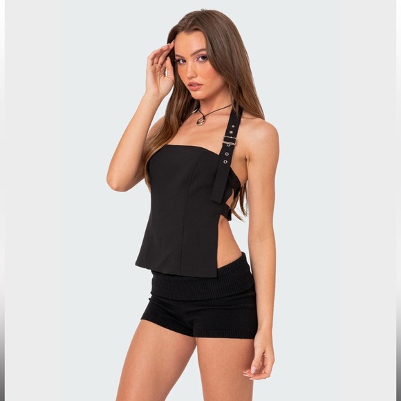 🛍️ 3/$25 Buckle Strap Open Back Top Edikted Black - Picture 3 of 7